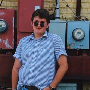 Meet your Posher, Andrew